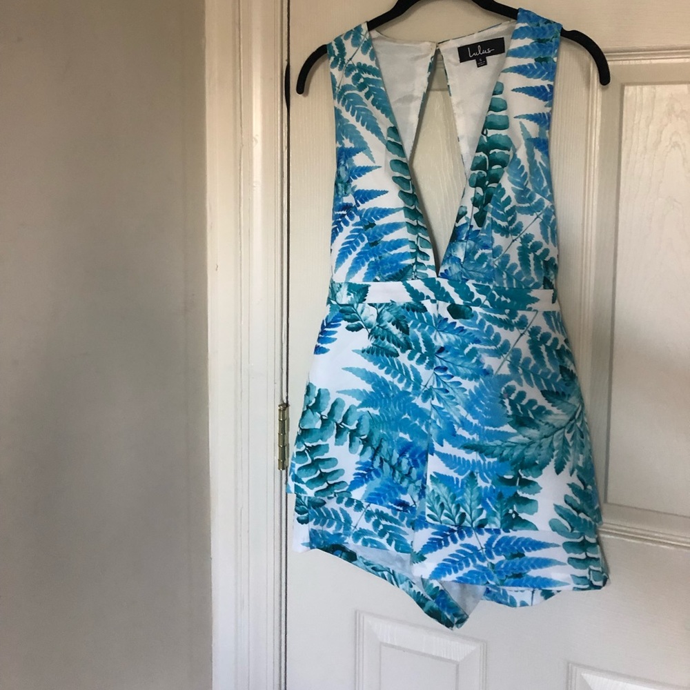 Tropical Lulus Romper with open back